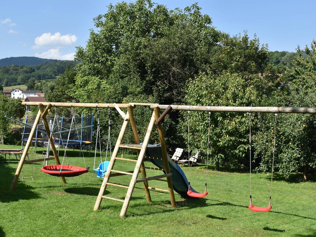 Ganze Wohnung, Helle Wohnung im Bayerischen Wald mit Balkon in Gleißenberg, Ostbayern