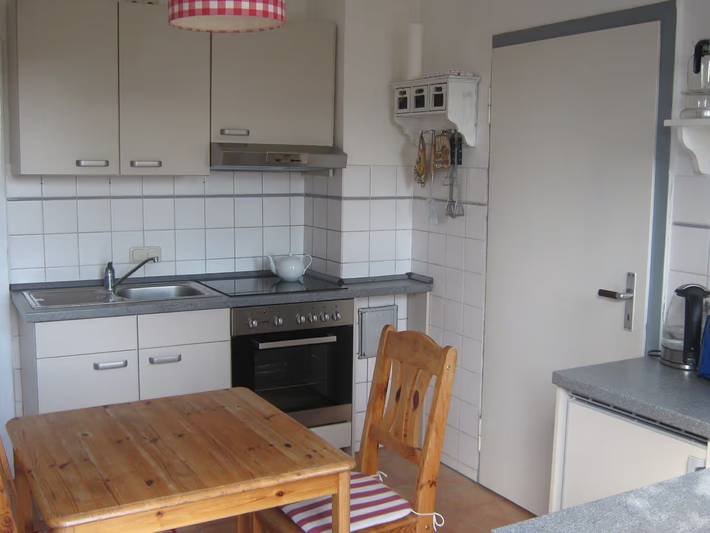 Ganze Wohnung, Ferienwohnung 'Landhaus Strietfeld-Ferienwohnung 1' mit Seeblick in Walow, Mecklenburgische Seenplatte
