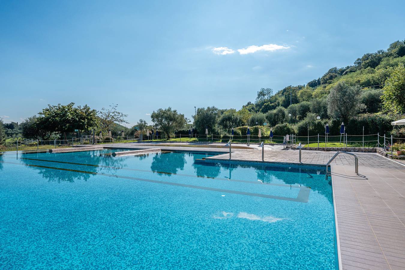 Mobilheim 'Camping Belsito Dalmacija 505' mit Gemeinschaftspool, Wlan und Klimaanlage in Montecatini-Terme, Pistoia Provinz