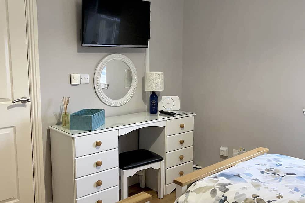 Anchor Cottage - private parking, sleeps 5 in Anstruther, Fife region