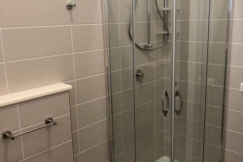 Ganze Wohnung, Sangeni Heim Urlaub  - Wohnung n.3, im Erdgeschoss mit veranda in Vibo Valentia Provinz