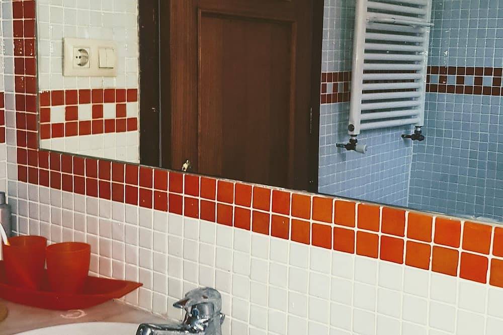 Casa Magda: where no one is a stranger in Vigo, Rías Baixas