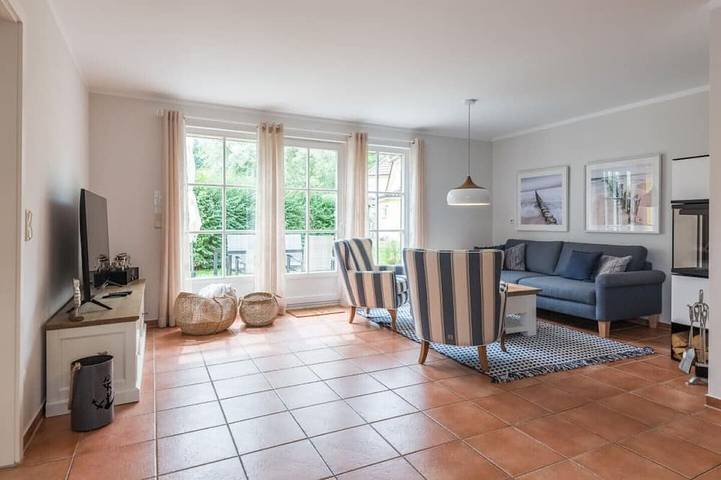Ferienhaus für 6 Personen, mit Terrasse und Garten sowie Sauna in Zingst - 3