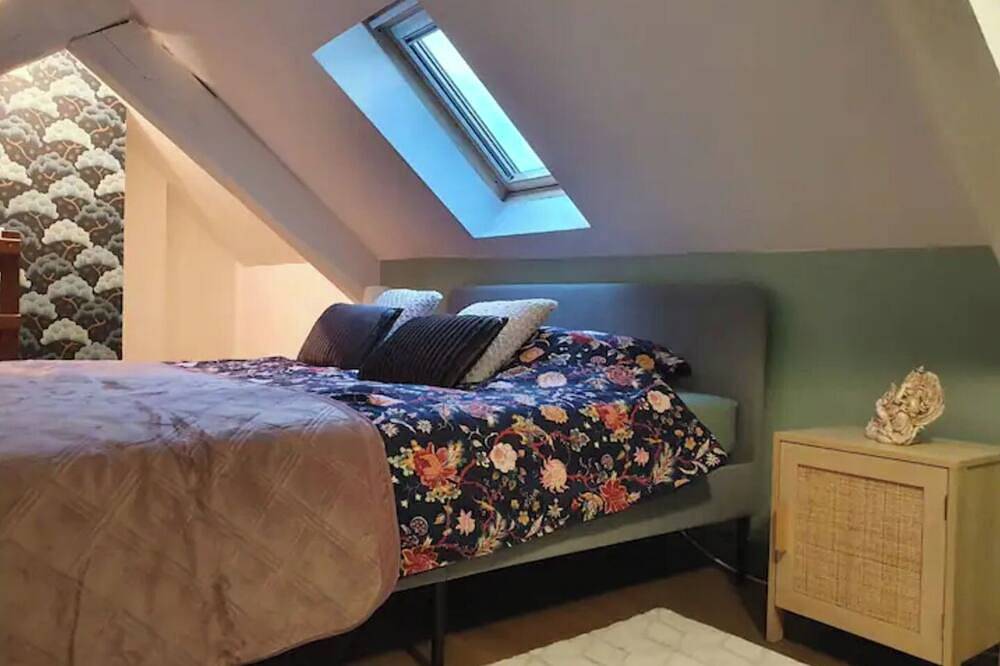 Entire apartment, Duplex apartment classified 2 stars. in Sedan, Ardennes