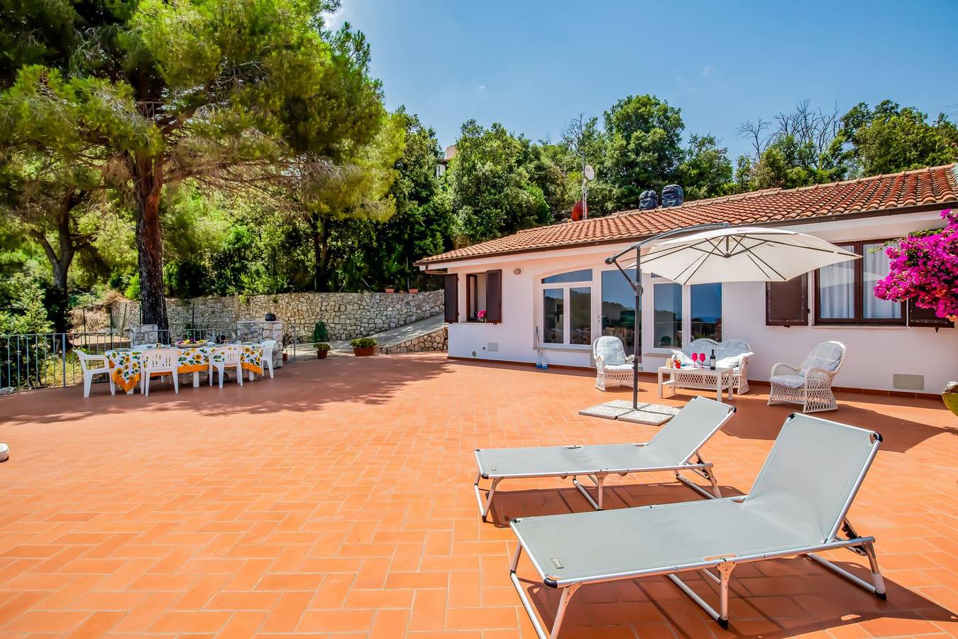 Villa für 9 Personen mit Terrasse in Naregno, Capoliveri