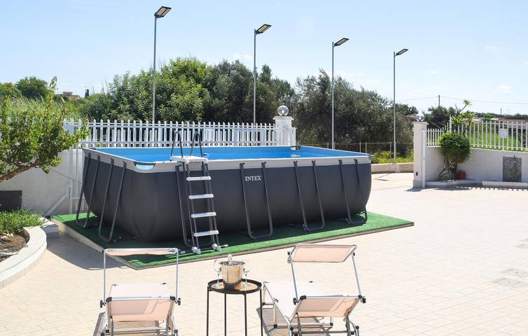 Pano-View Retreat con A/C, parcheggio, terrazza vicino a Santa Maria del Focallo in Santa Maria del Focallo, Ispica