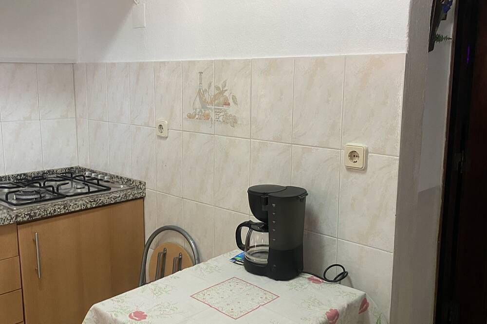 Pavillon 1Er Etage in Aroeira, Charneca de Caparica e Sobreda