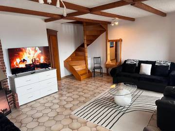 Gîte pour 12 personnes, avec jacuzzi à Saint-Louis