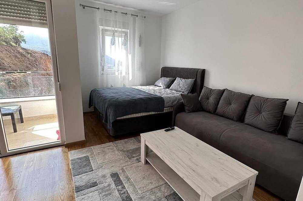 Entire apartment, Lux studio apartment Bečići in Budva, Opština Budva