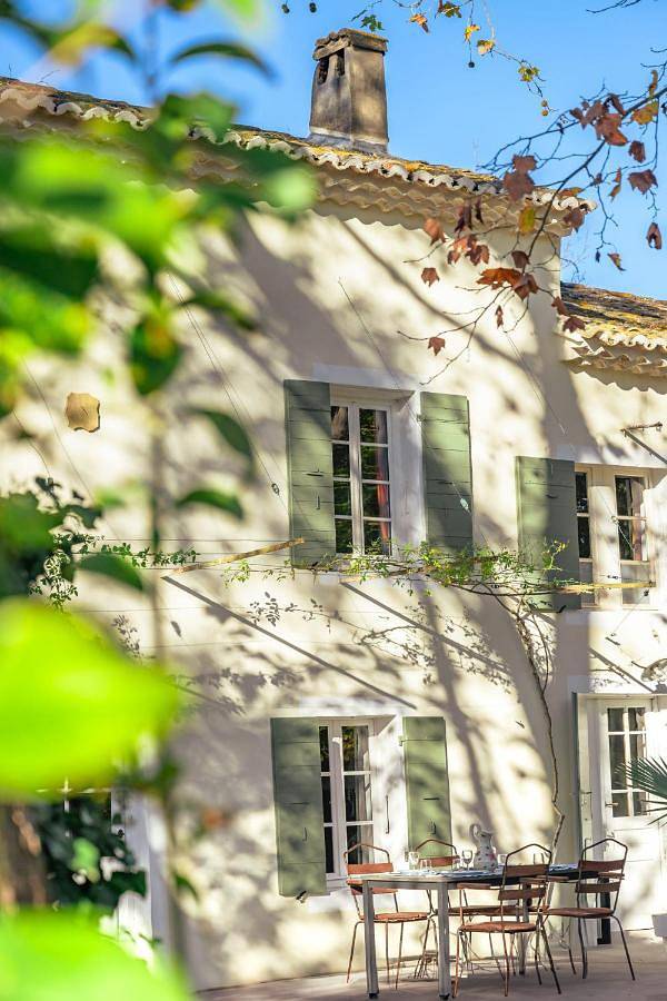 Double Room with Private Bathroom in Le Thor, Vaucluse