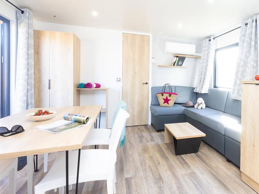 Camping Sites et Paysages - Le Ventoulou - Mobilheim 6 personen - Cottage Select Tv Lv Klimaanlage - 3 Schlafzimmer / 2 Bäder - 6 pers. in Thégra, Regionaler Naturpark Causses du Quercy