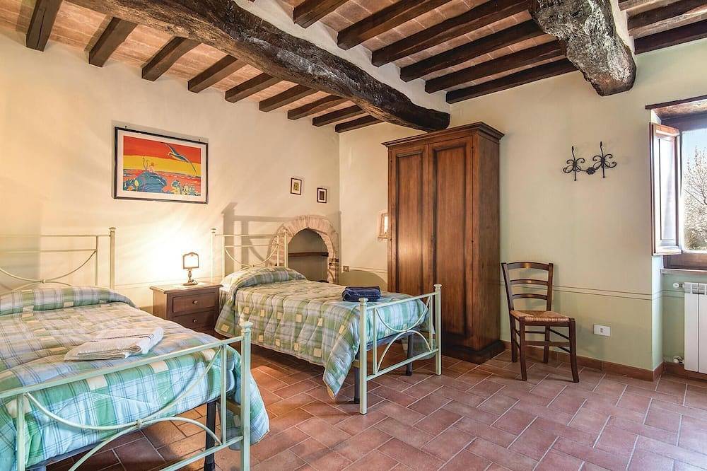 Nice home in Narni (Tr) with private swimming pool, can be inside or outside in Narni, Terni Province
