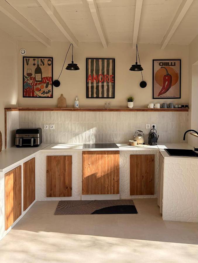 Gîte pour 4 personnes, avec vue ainsi que jardin et terrasse dans Saint-Bonnet-les-Oules - 3