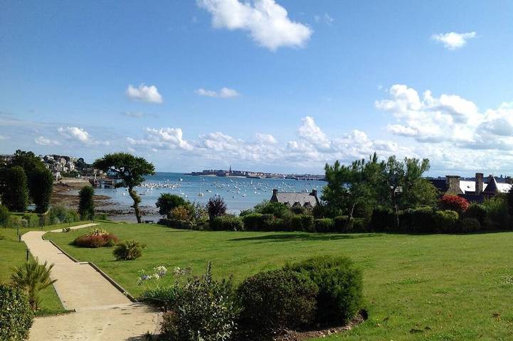 Appartement de vacances pour 5 personnes, avec jardin et balcon, animaux acceptés