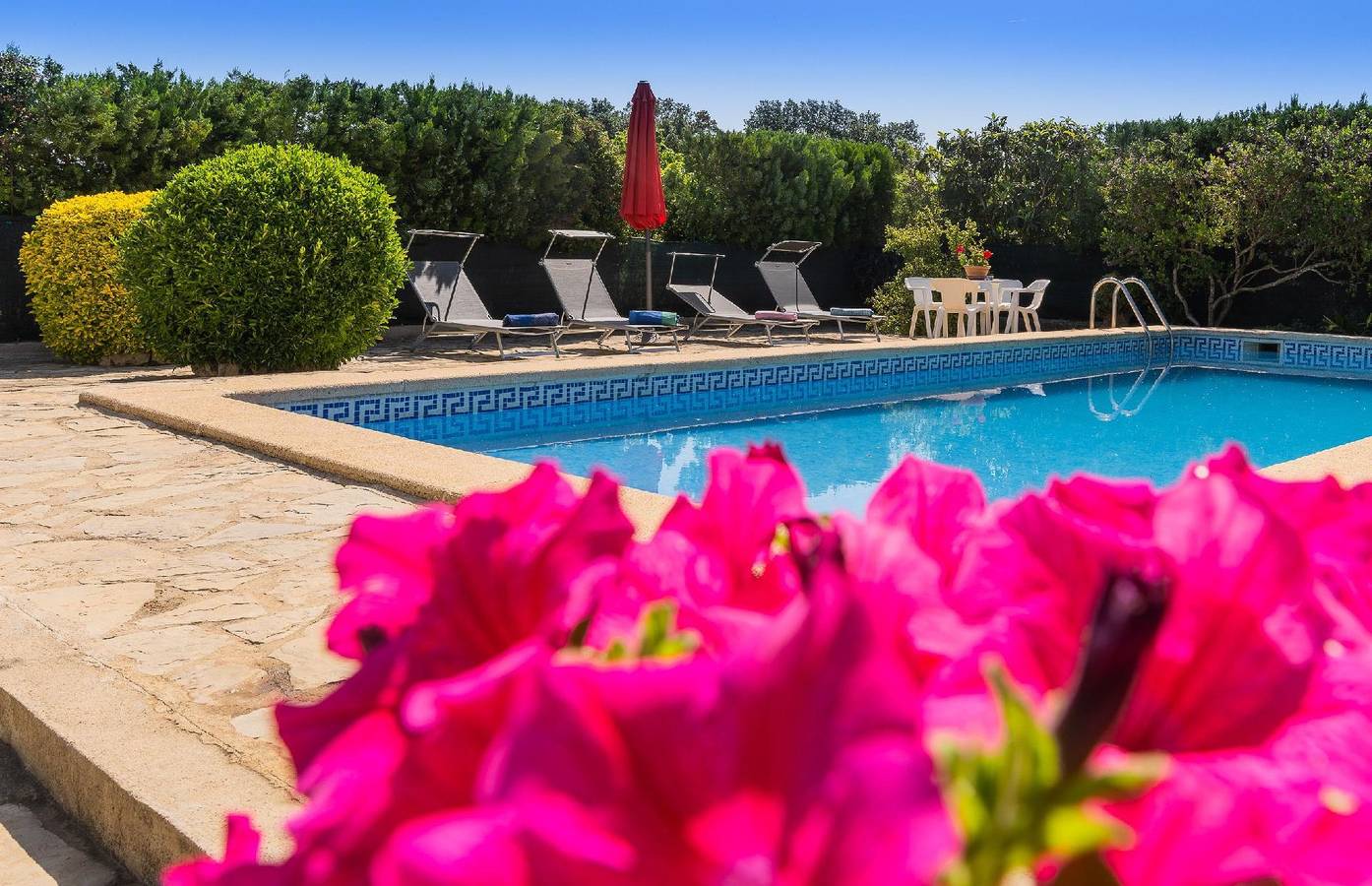Country holiday villa , private pool, 3 bedrooms,near Buger,  10 minutes drive from beaches in Búger, Majorque l'intérieur des terres