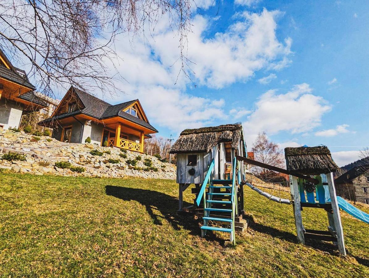 Beskidzka Kępa Szczyrk - domek z balią i pięknym widokiem na góry in Szczyrk, Karpaty (Polska)