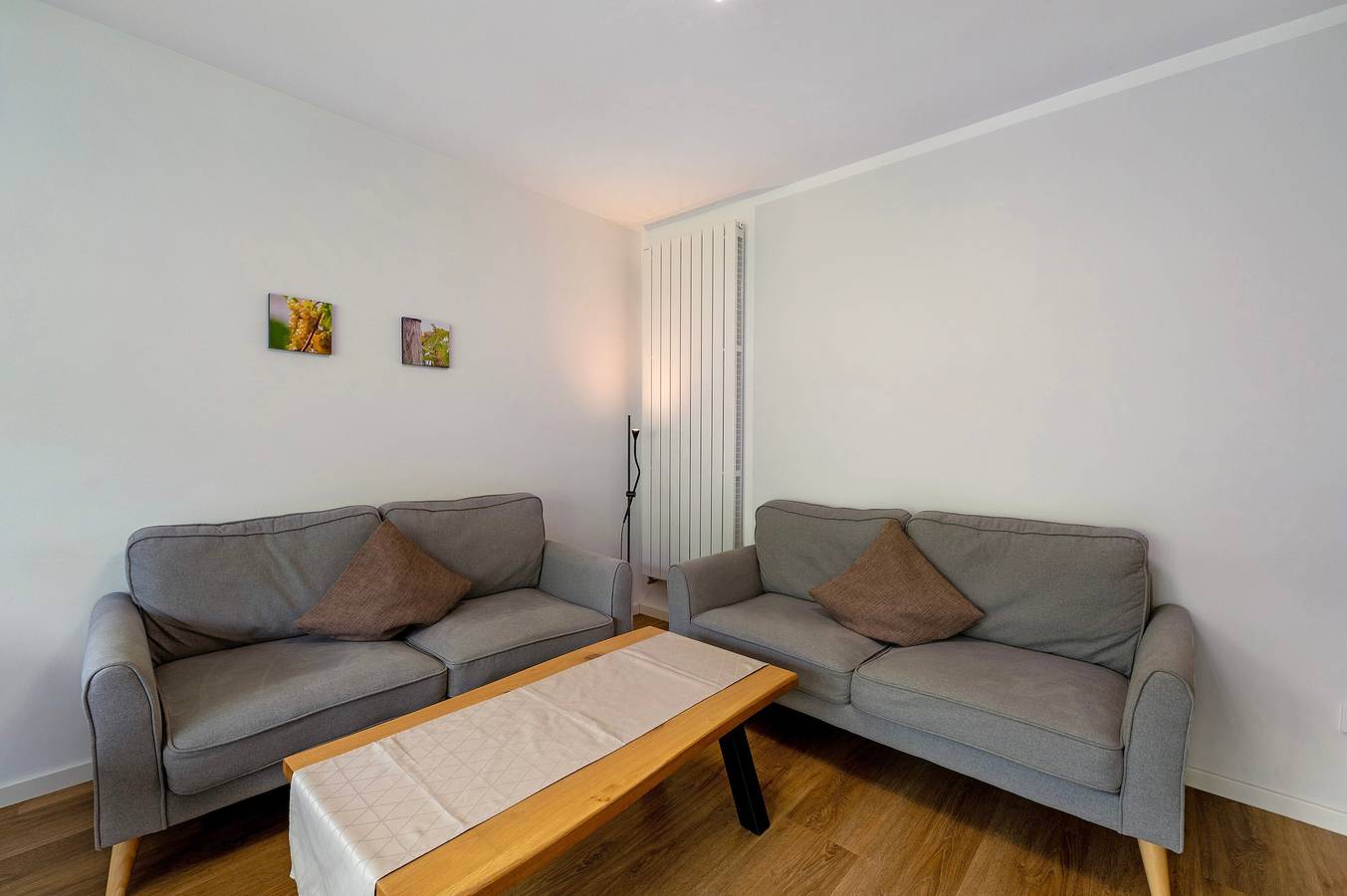 Ganze Wohnung, Ferienwohnung 'Moselnest' mit Seeblick, Garten und Wlan in Briedel, Traben-Trarbach und Umbegung