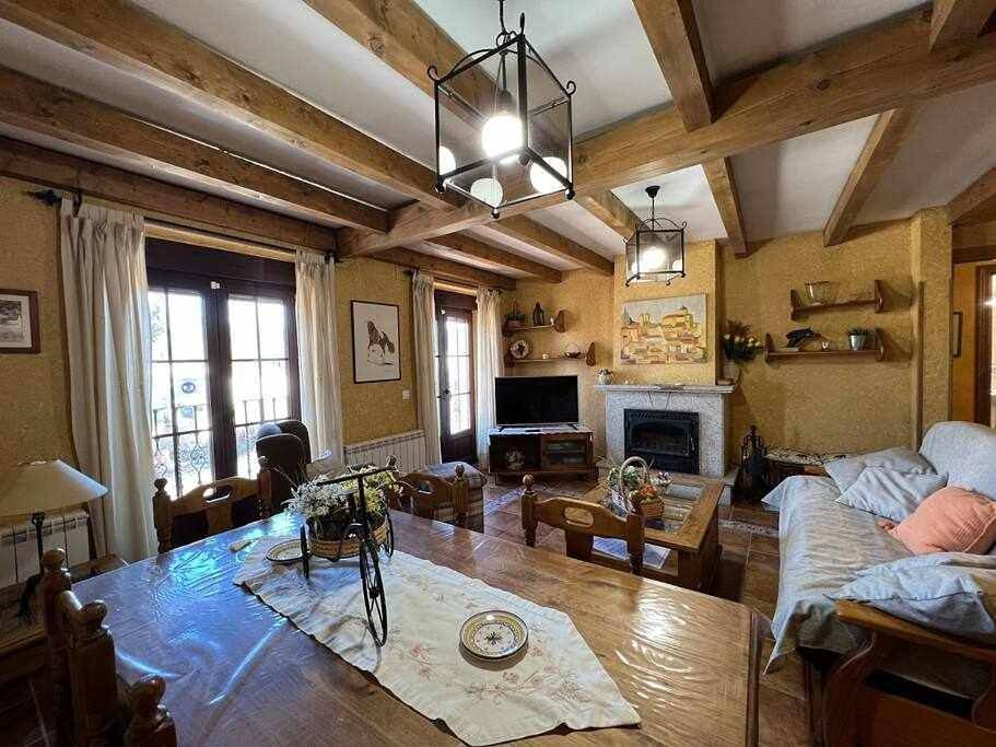 Apartamento entero, El Sobrao de Gredos in Navarredonda de Gredos, Provincia de Ávila