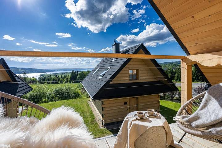 Apartament wakacyjny dla 6 osób, z ogród i widok oraz widok na jezioro, zwierzęta dozwolone w Czorsztyn
