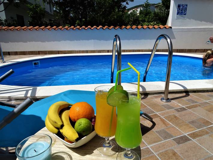 Ferienwohnung für 5 Personen, mit Balkon und Pool in Crikvenica