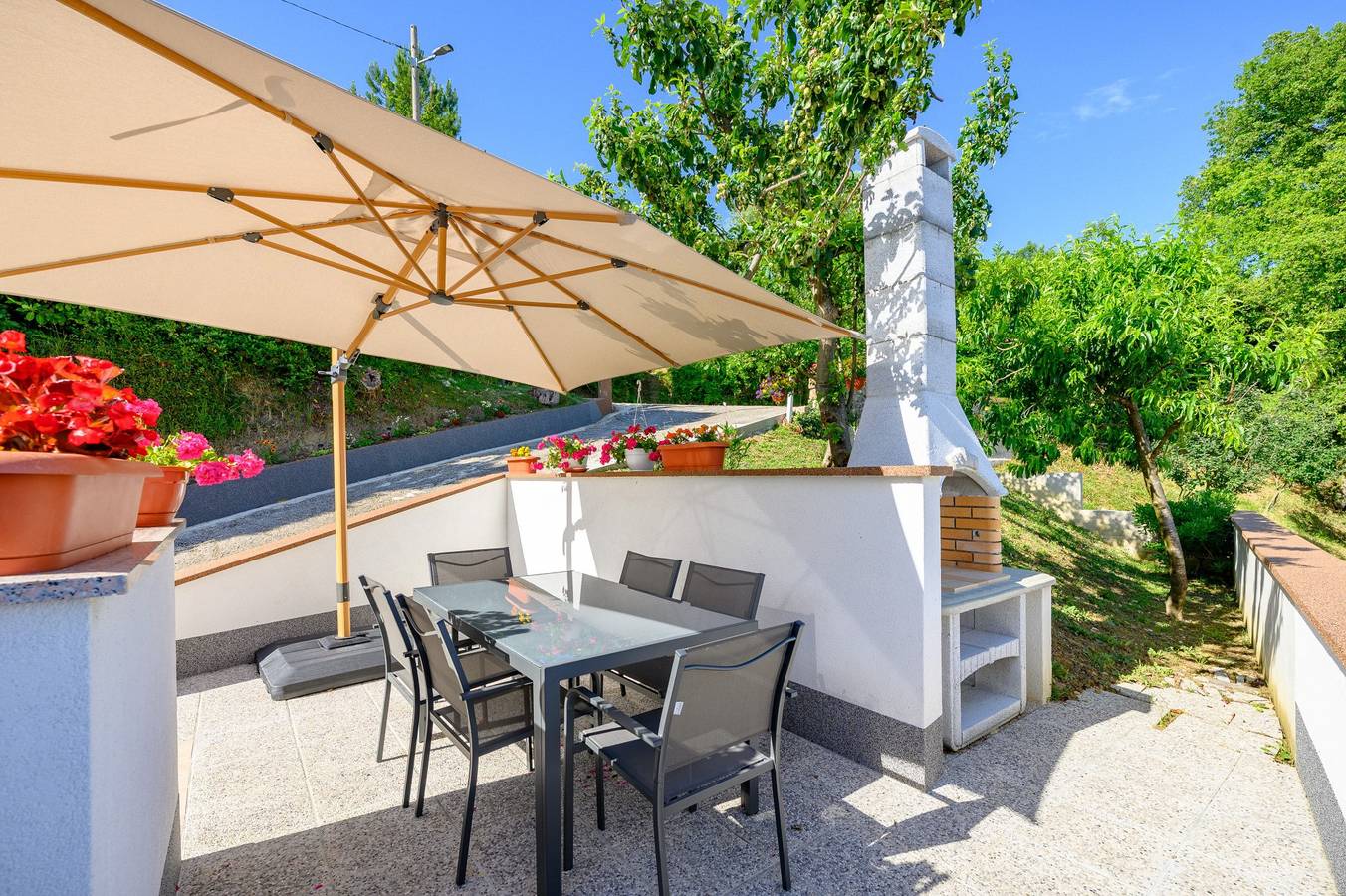 Ganze Wohnung, Irena in Šaltarija - Appartement für 4-5 Personen in Grožnjan, Općina Grožnjan