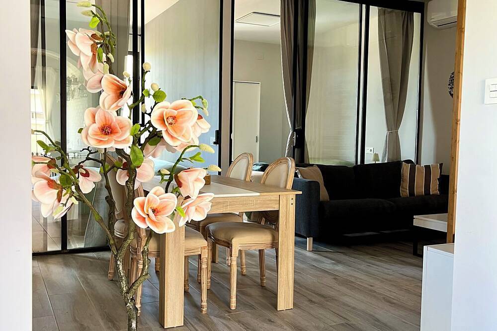 Appartement entier, Elegante apartamento boutique a 5 min del metro in Bétera, Province de Valence