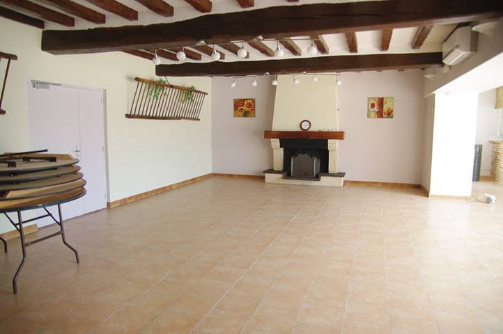 Gîte pour 36 personnes, avec terrasse dans la Sarthe - 2