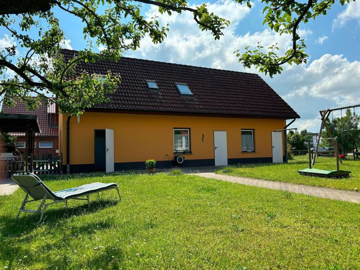 Ferienwohnung für 5 Personen, mit Garten, kinderfreundlich in Rechlin - 2