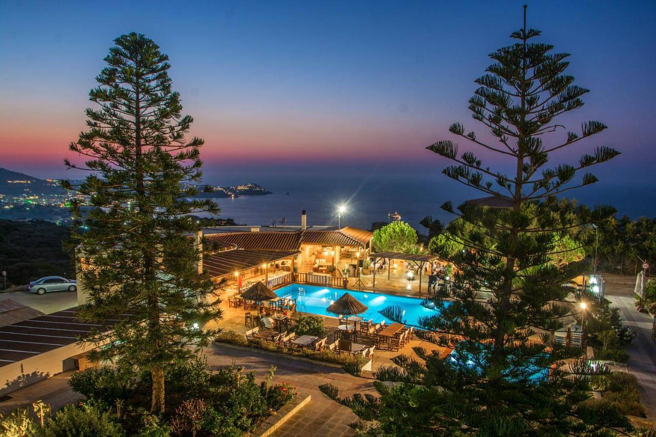 Spiros Soula Apart  Triple Self Catering 3 people in Lygaria, Αχλάδα