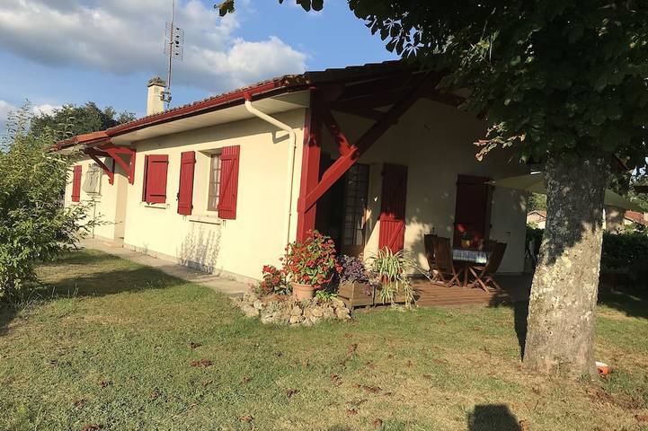 Maison de vacances pour 6 personnes, avec Terrasse et Jardin