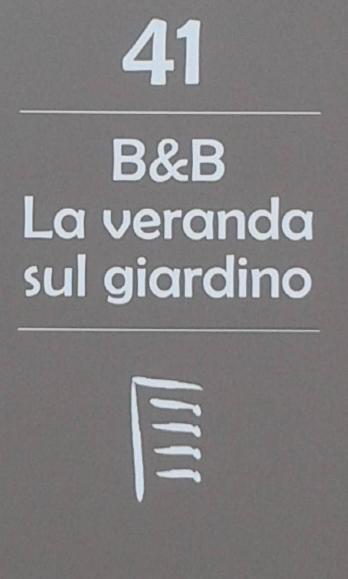 Location de vacances pour 4 personnes, avec vue et jardin à Corinaldo - 2