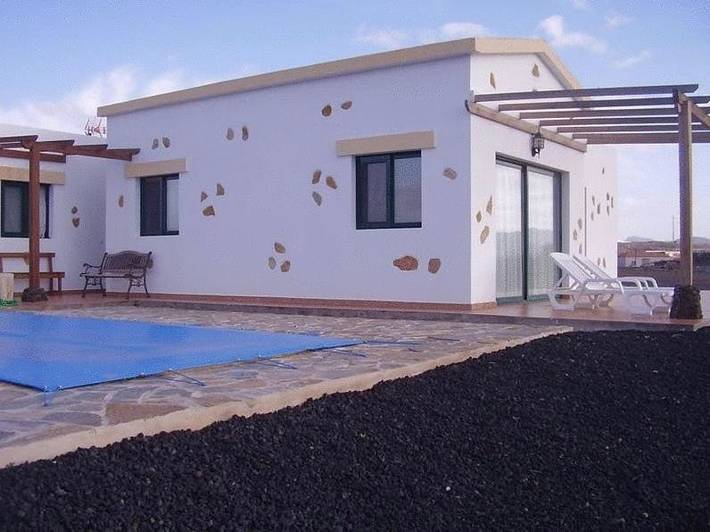 Chalet para 2 personas, con vistas además de jardín y piscina en Provincia de Las Palmas - 2