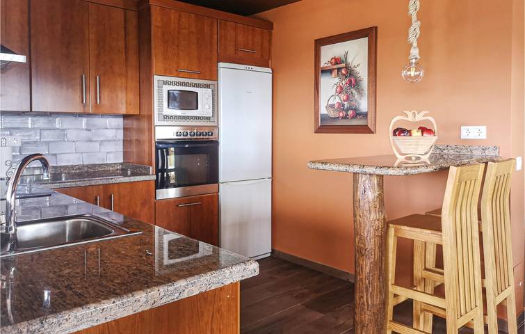 Algatocín Rückzugsort mit AC, Pool und Terrasse in Algatocín, Los Alcornocales