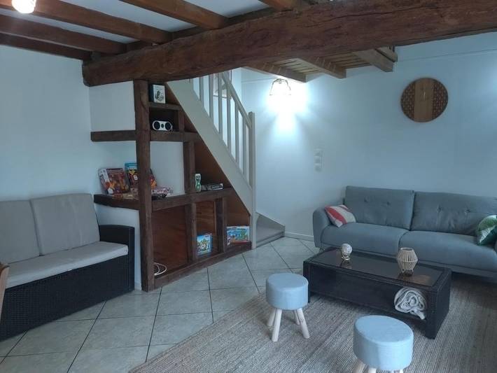 Location de vacances pour 8 personnes, avec vue ainsi que terrasse et jardin à Lieurey - 3