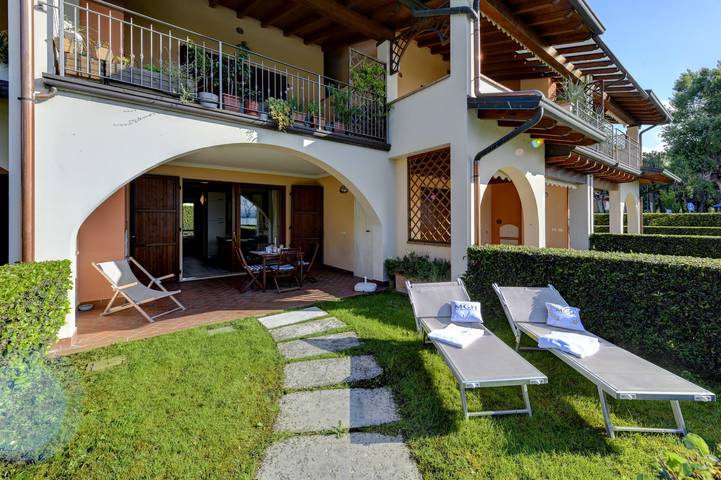 Ferienwohnung für 4 Personen, mit Garten und Seeblick sowie Terrasse in Sirmione - 4