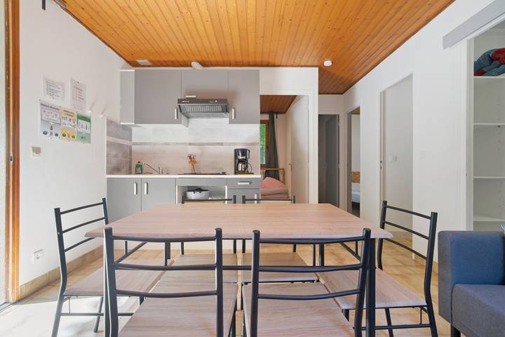Ferienhaus „7 Personen“ mit Klimaanlage (gegen Aufpreis) & Gemeinschaftspool in Calviac-en-Périgord, Périgord Noir