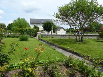 Gîte pour 6 Personnes dans Saint-Bonnet-de-Rochefort, Région de Vichy, Photo 4