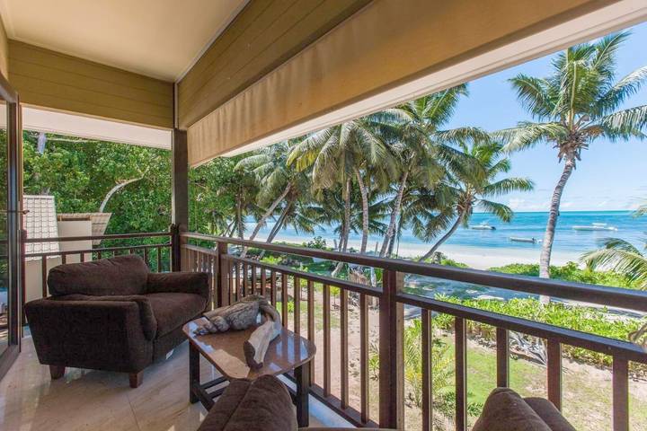 Ferienhaus für 2 Personen, mit Ausblick und Pool sowie Garten auf den Seychellen