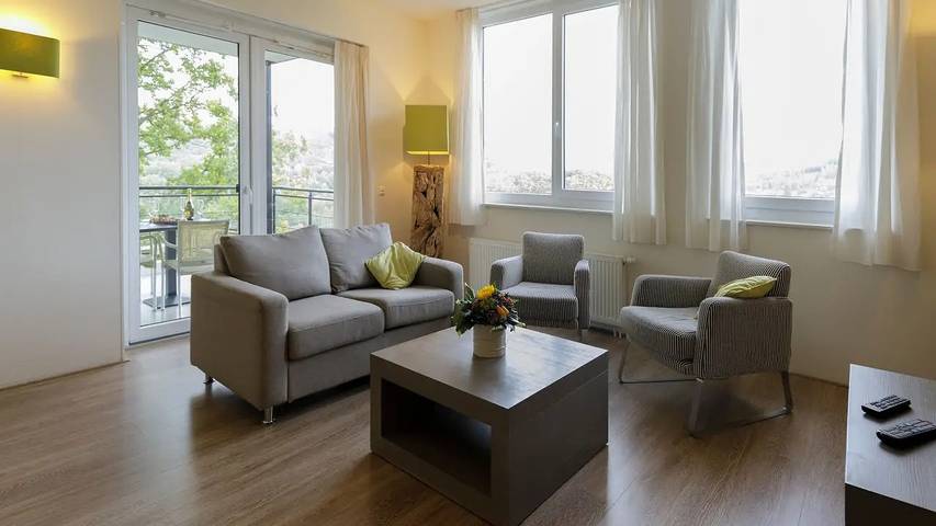 Ferienwohnung für 5 Personen, mit Balkon und Sauna sowie Pool, mit Haustier in Heimbach - 2