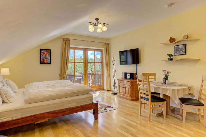 Studio für 2 Personen, mit Sauna und Garten in Spiegelau