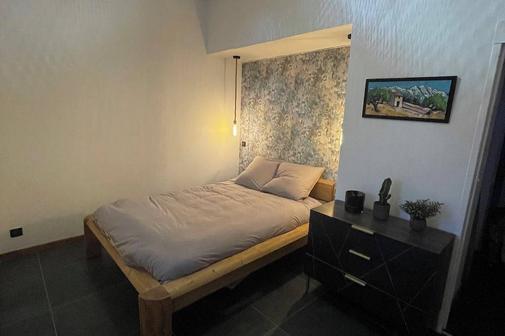 Appartement entier, Appartement 110 m2 quartier médiéval. in Clermont-Ferrand, Parc naturel régional des Volcans d'Auvergne