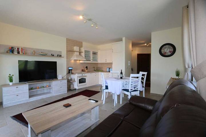 Ganze Wohnung, Ferienwohnung Soline Cove in Soline, Krk