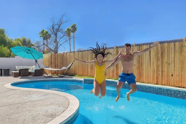 Casa de vacaciones para 8 personas, con vistas además de piscina y jardín, Se admiten mascotas - 1