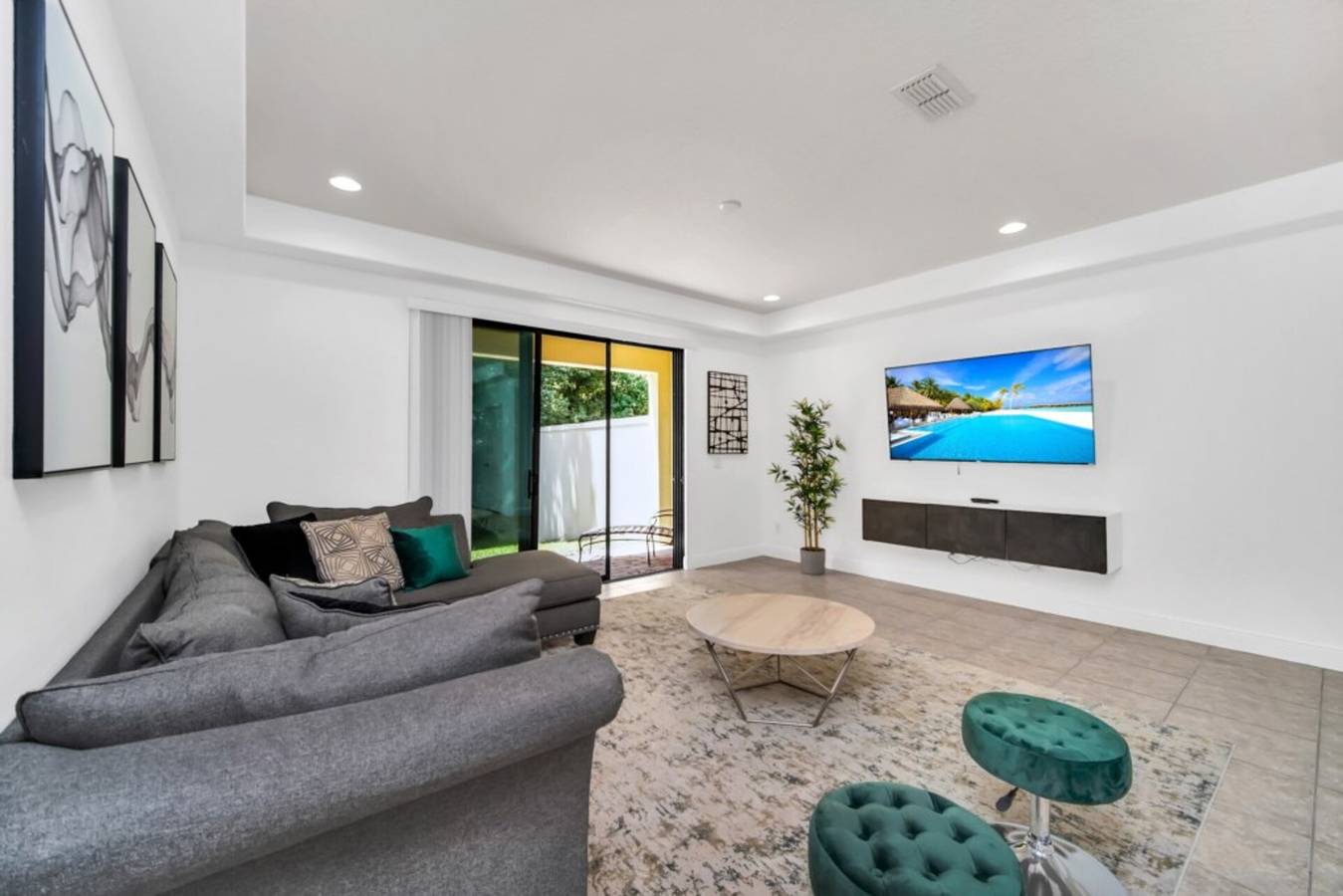 Rent Your Dream Holiday Villa in One of Orlando's most Exclusive Resorts,Champions Gate Resort, Orlando Villa 6385 in ChampionsGate, Four Corners