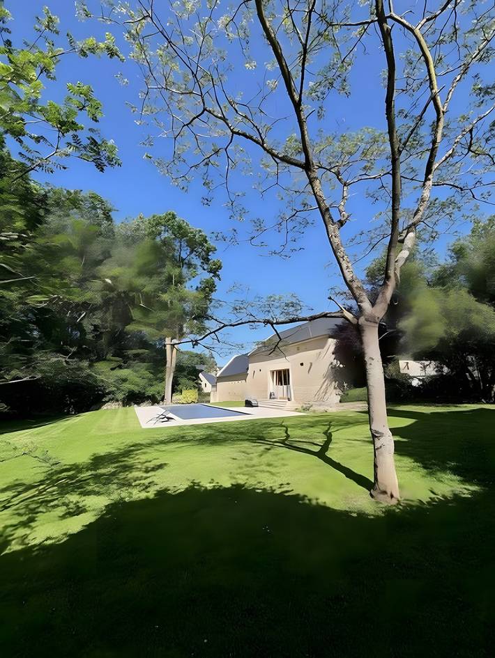 Maison de vacances « Le Pressoir » avec vue sur le lac, terrasse privée et Wi-Fi in Lantheuil, Région de Caen