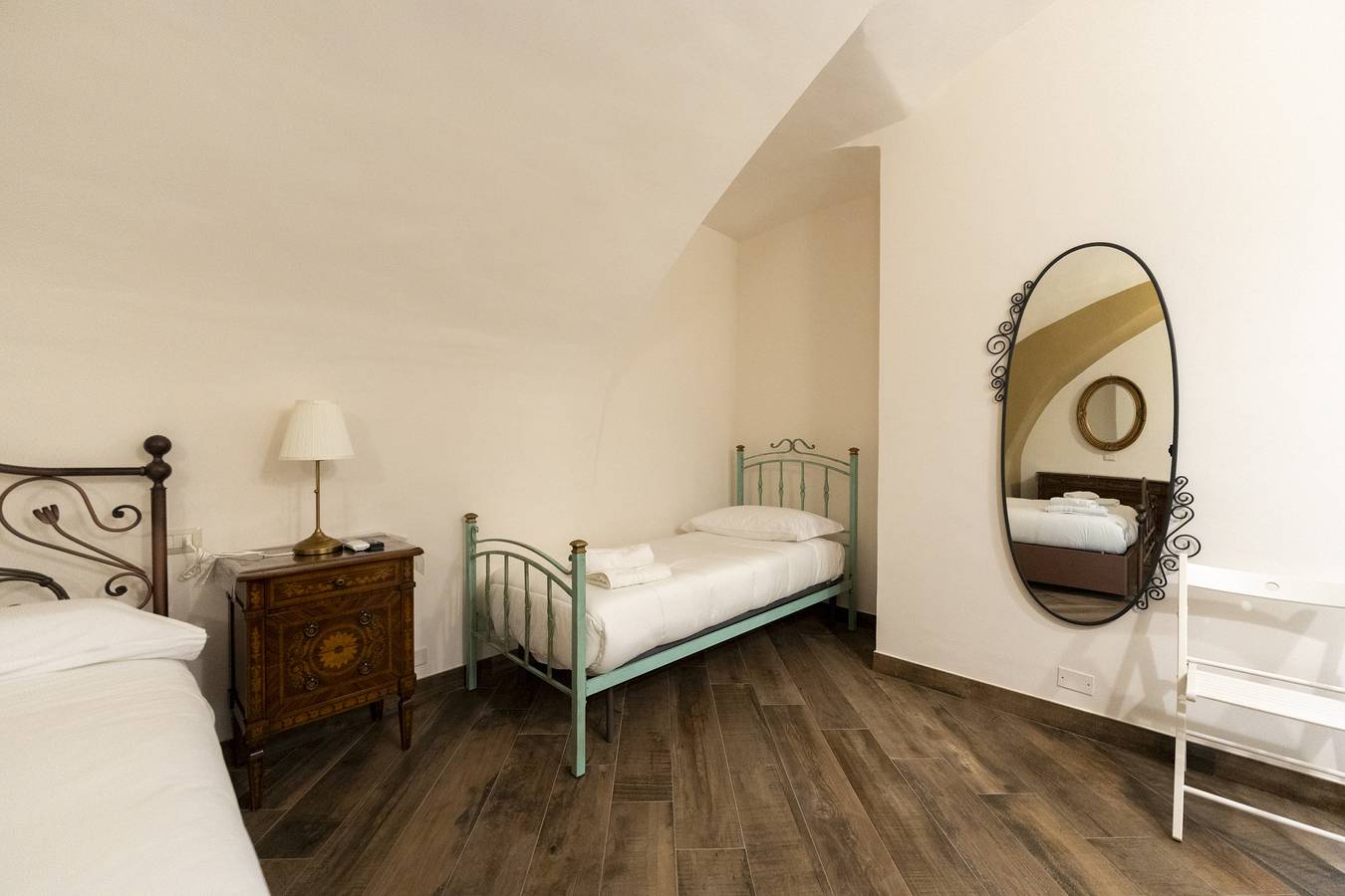 Plebiscito Rooms - Camera 3 in Napels, Provincie Naples