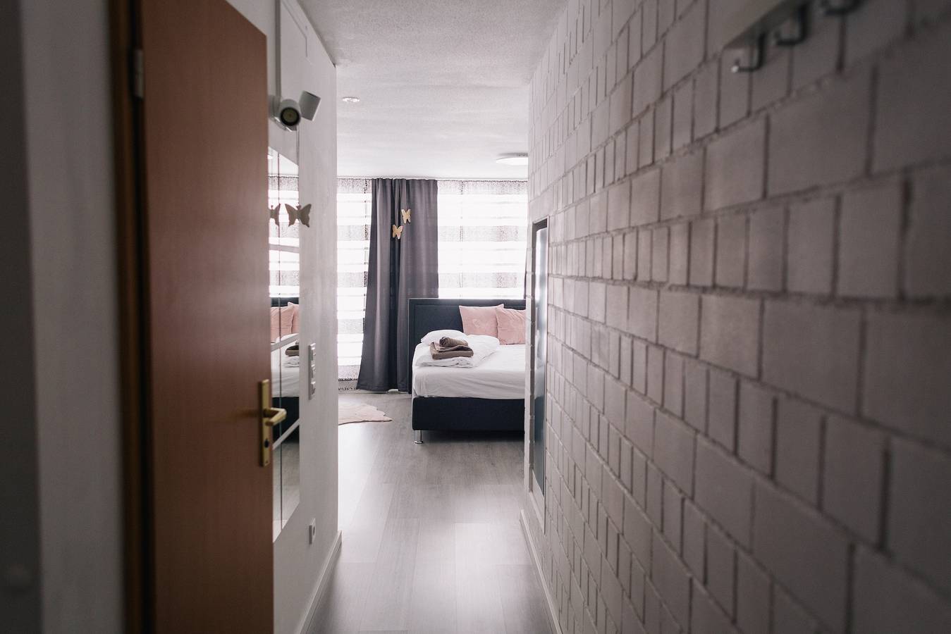 Ganzes Studio, Einzimmerwohnung "Schmetterling" in Pistennähe mit Gemeinschaftspool und Wlan in Sankt Englmar, Vorderer Bayerischer Wald