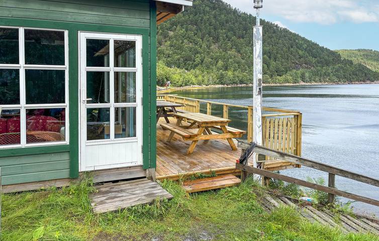 Ferienhaus für 10 Personen mit Terrasse in Trondheimsfjord