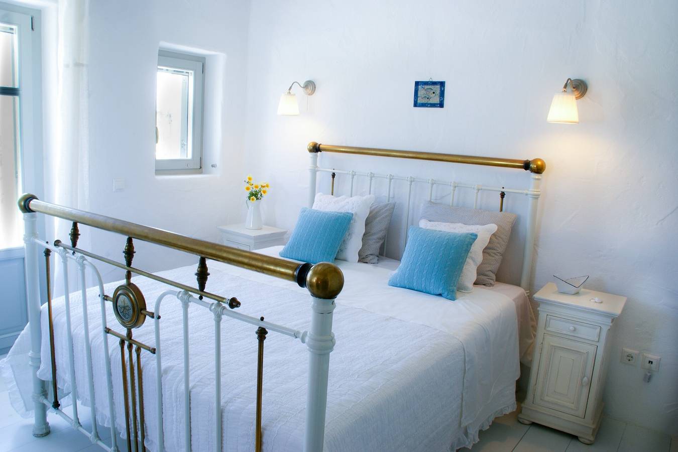 Country House 'House with Private Pool' with Private Pool, Wi-Fi and Air Conditioning in Paros
