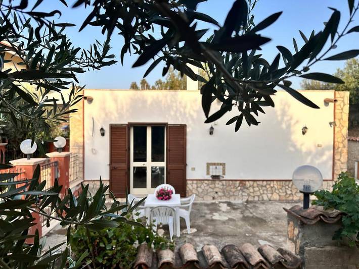Casa vacanza per 4 persone, con terrazza e giardino, con animali domestici - 1
